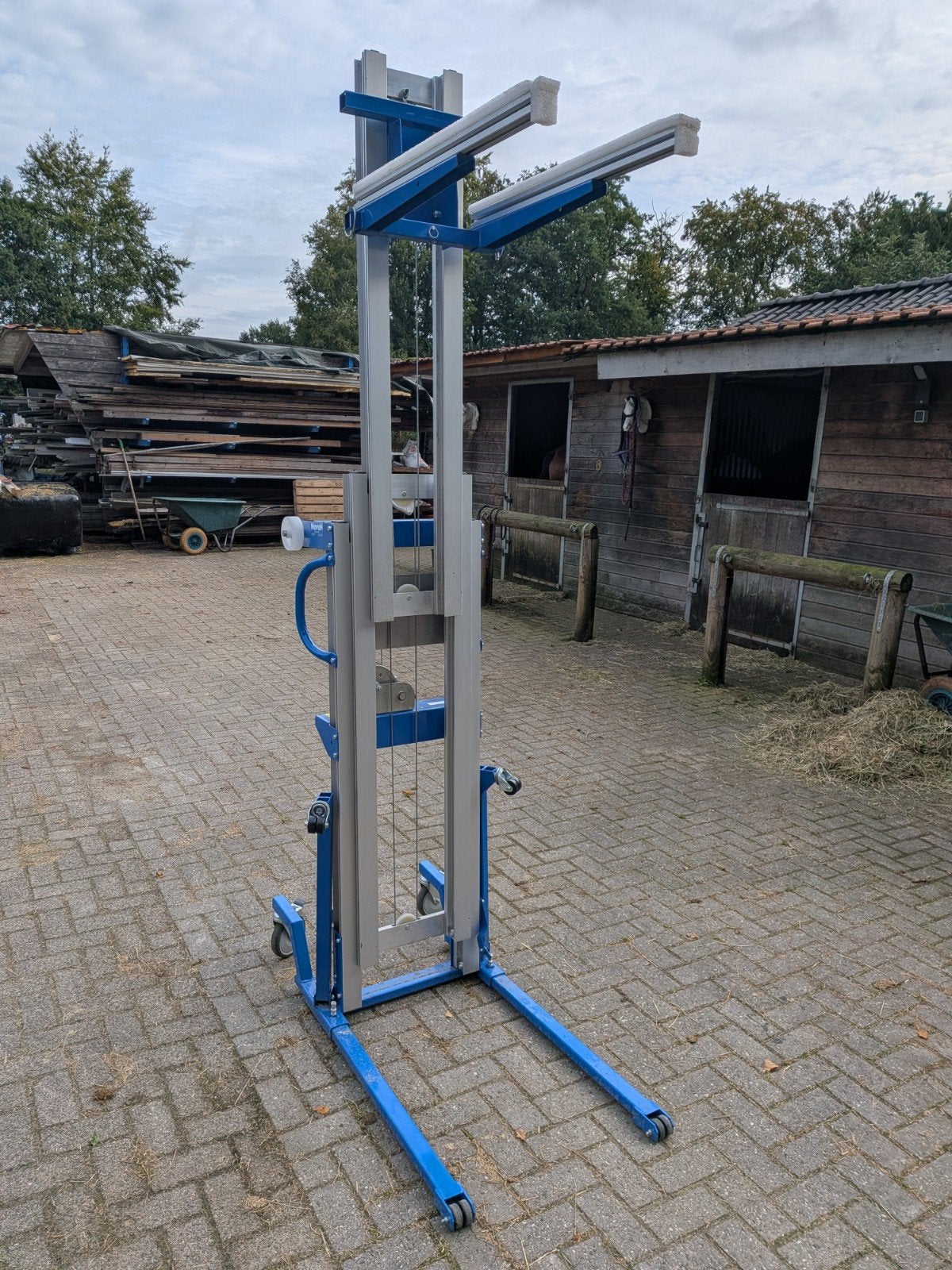Lift voor glas en materialen, Ophalen, Zo goed als nieuw