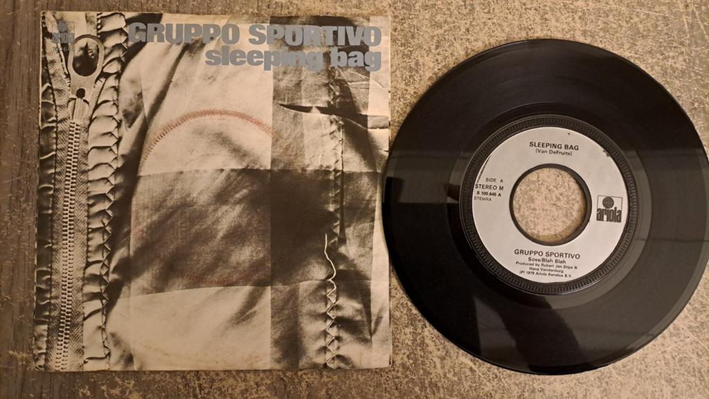 Gruppo sportivo  - sleeping bag, Gebruikt, 7 inch, Single, Pop