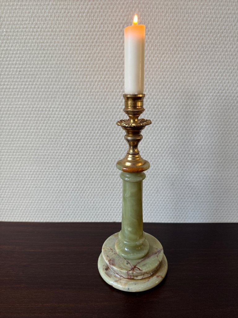 Vintage Onix Marmeren Kandelaar met Koperen Kaarsenhouder, Gebruikt, Ophalen of Verzenden, Kandelaar, Groen