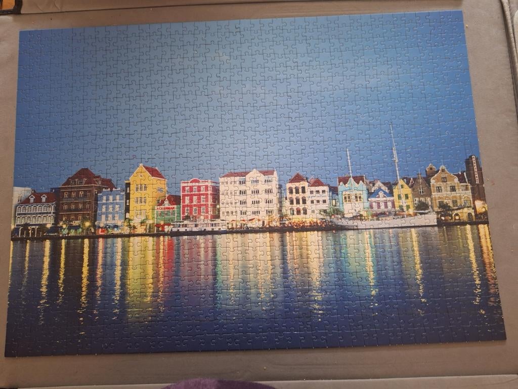 1000 stukjes Curacao    De skyline van Willemstad, Ophalen of Verzenden