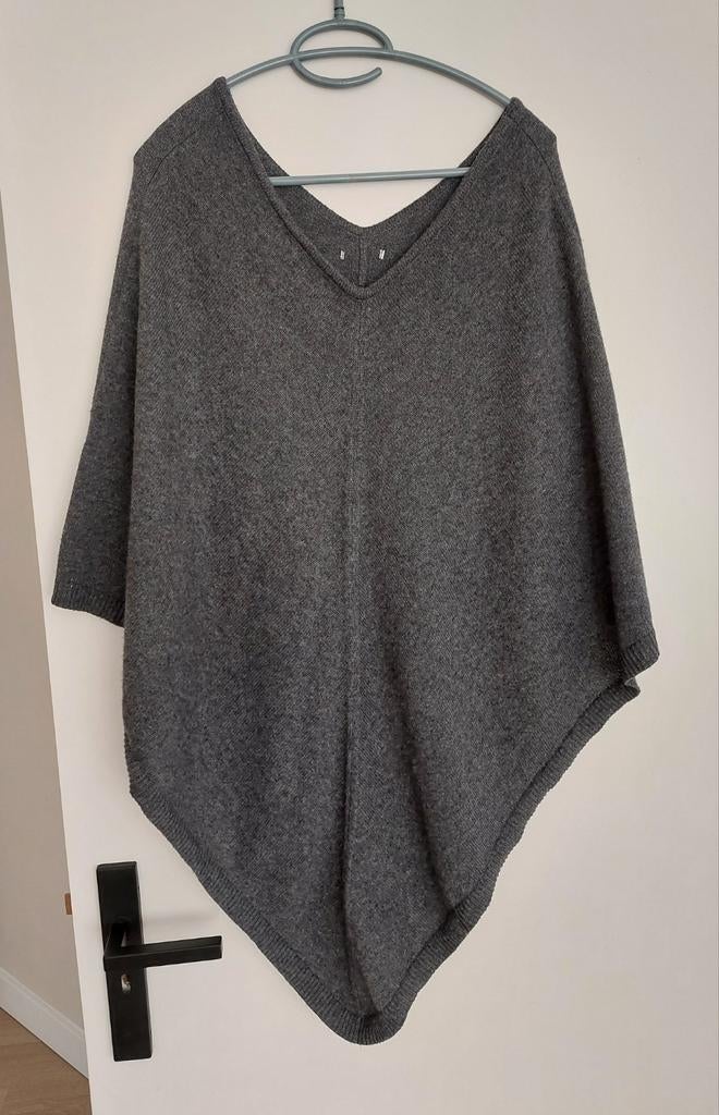 Dames poncho one size grijs, Vero Moda, Ophalen of Verzenden, Zo goed als nieuw