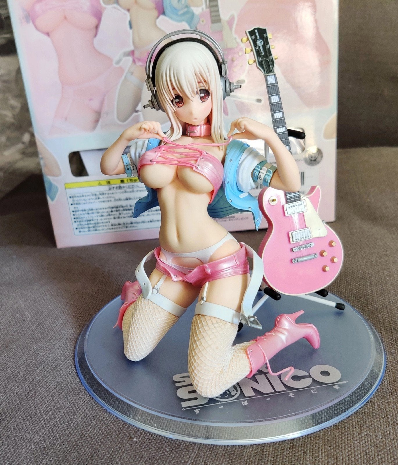Super Sonico 1/7 Bondage Candy Pink ver. Anime figure, Verzamelen, Poppetjes en Figuurtjes, Ophalen of Verzenden, Zo goed als nieuw