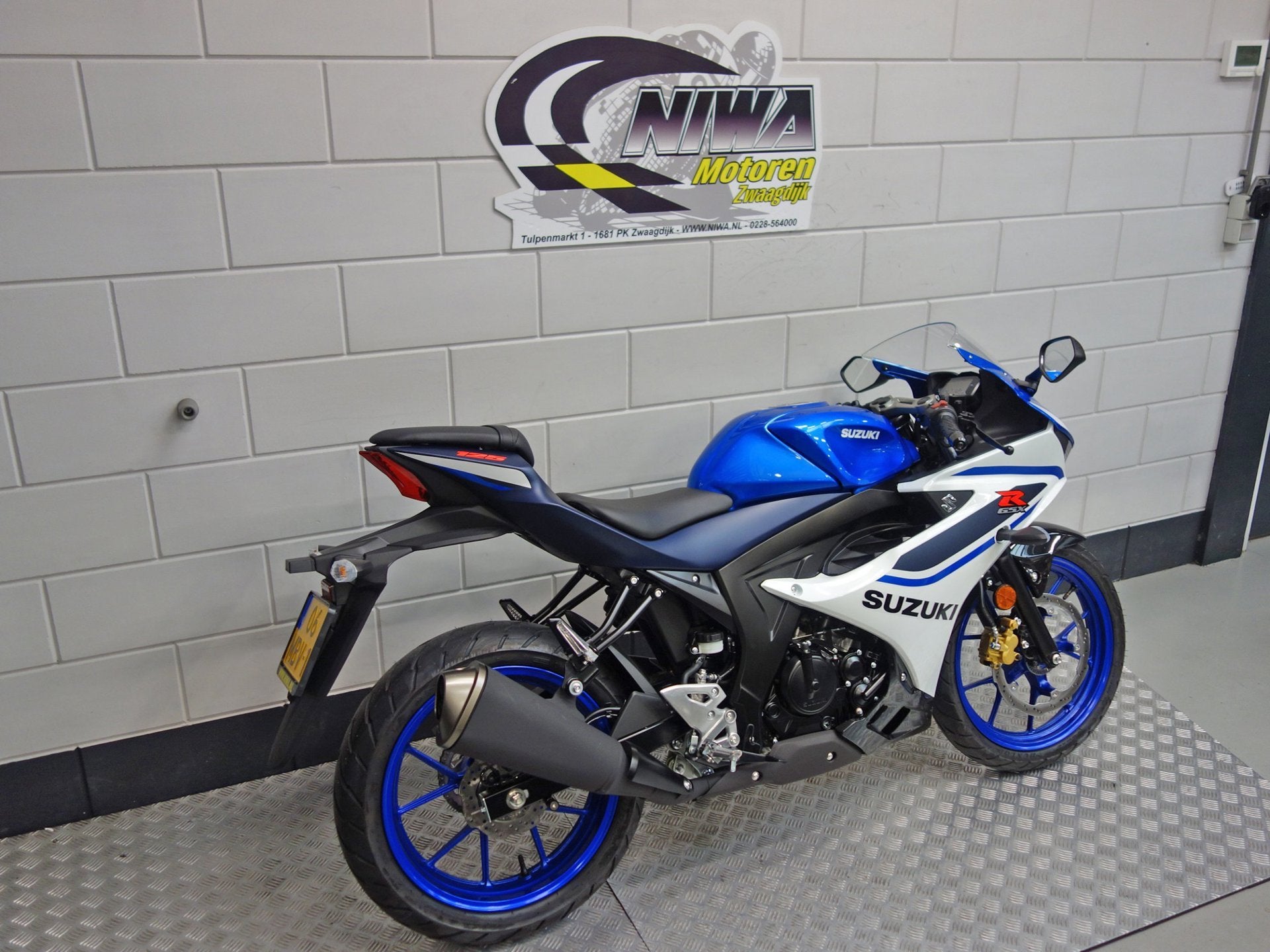 Suzuki Sport GSX-R 125 A, Motoren, Sport, 11 kW of minder, Handgeschakeld, Gebruikt