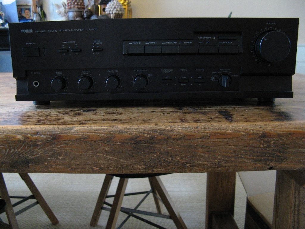 Foto 2 van Yamaha AX -500 versterker, am/fm tuner TX -L400