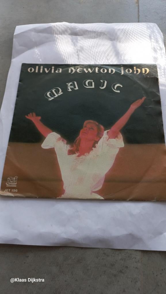Olivia Newton-John - Magic, Cd's en Dvd's, Vinyl | Pop, Ophalen of Verzenden, 1980 - 1989, Gebruikt, 7 inch