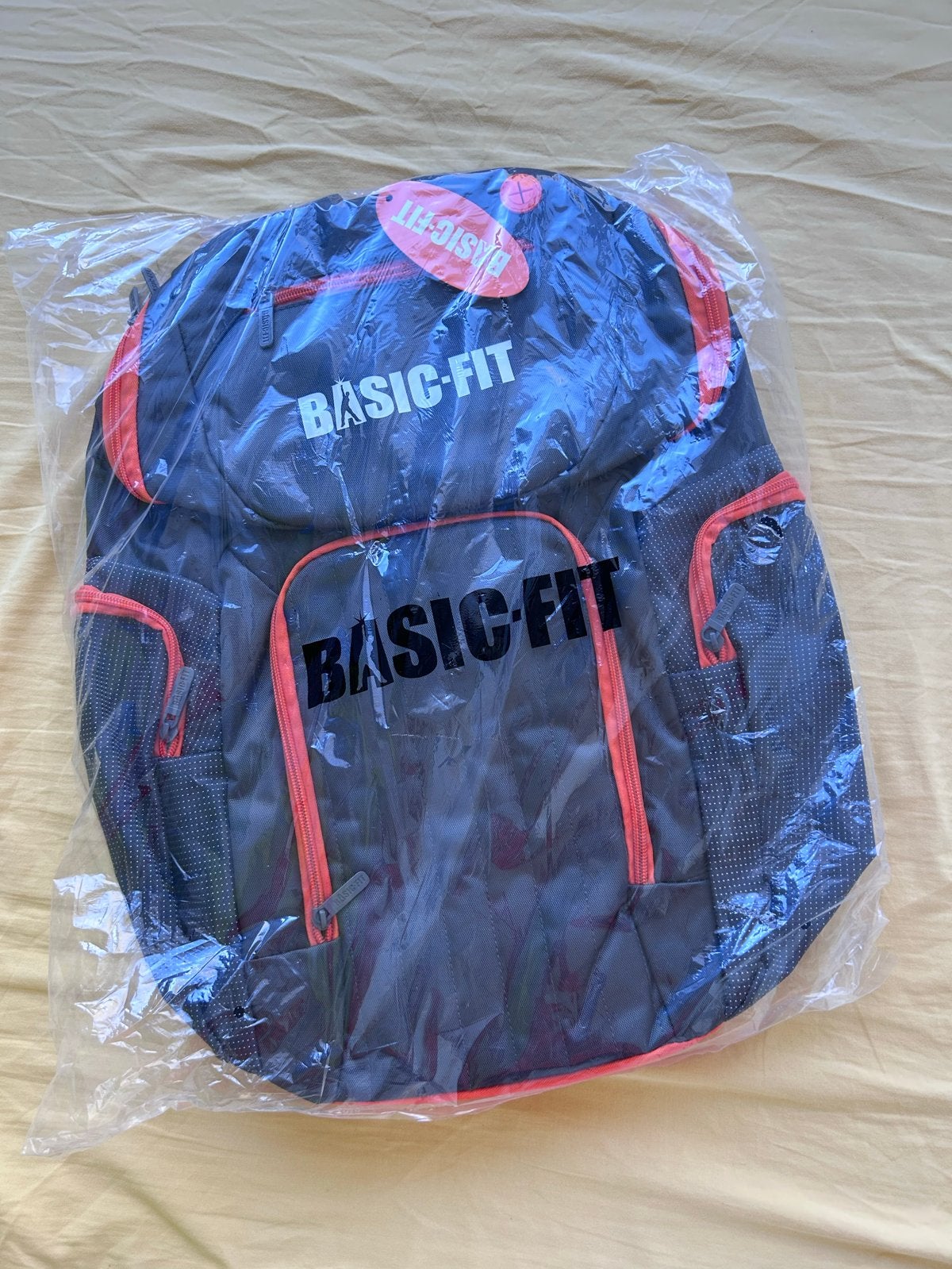 Basic-Fit rugzak - Nieuw in verpakking, Sieraden, Tassen en Uiterlijk, Tassen | Rugtassen, Ophalen of Verzenden, Nieuw, 25 tot 40 cm