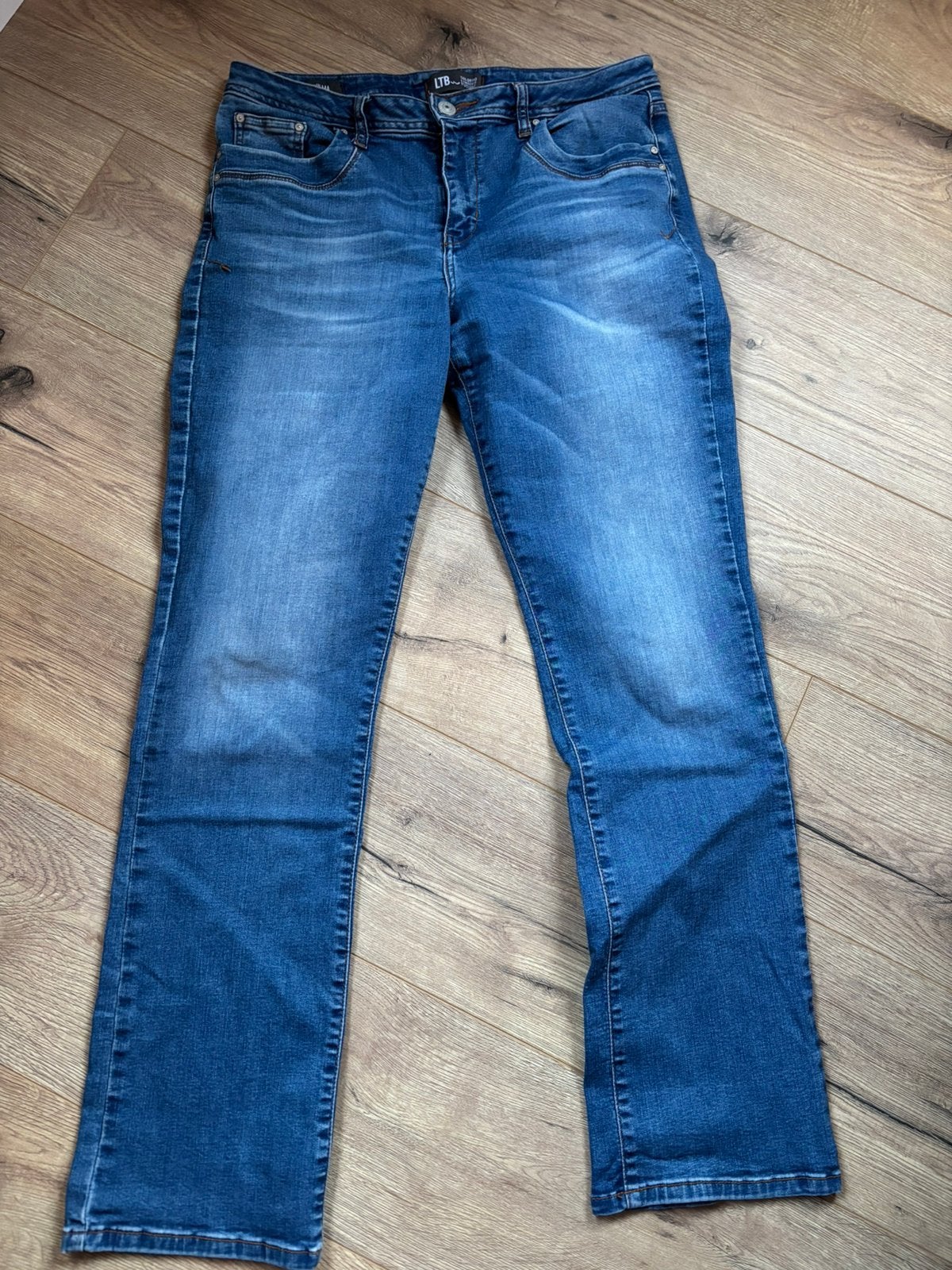 LTB straight jeans VILMA mid rise W31 L32, Ophalen of Verzenden, Nieuw, Blauw, W30 - W32 (confectie 38/40)