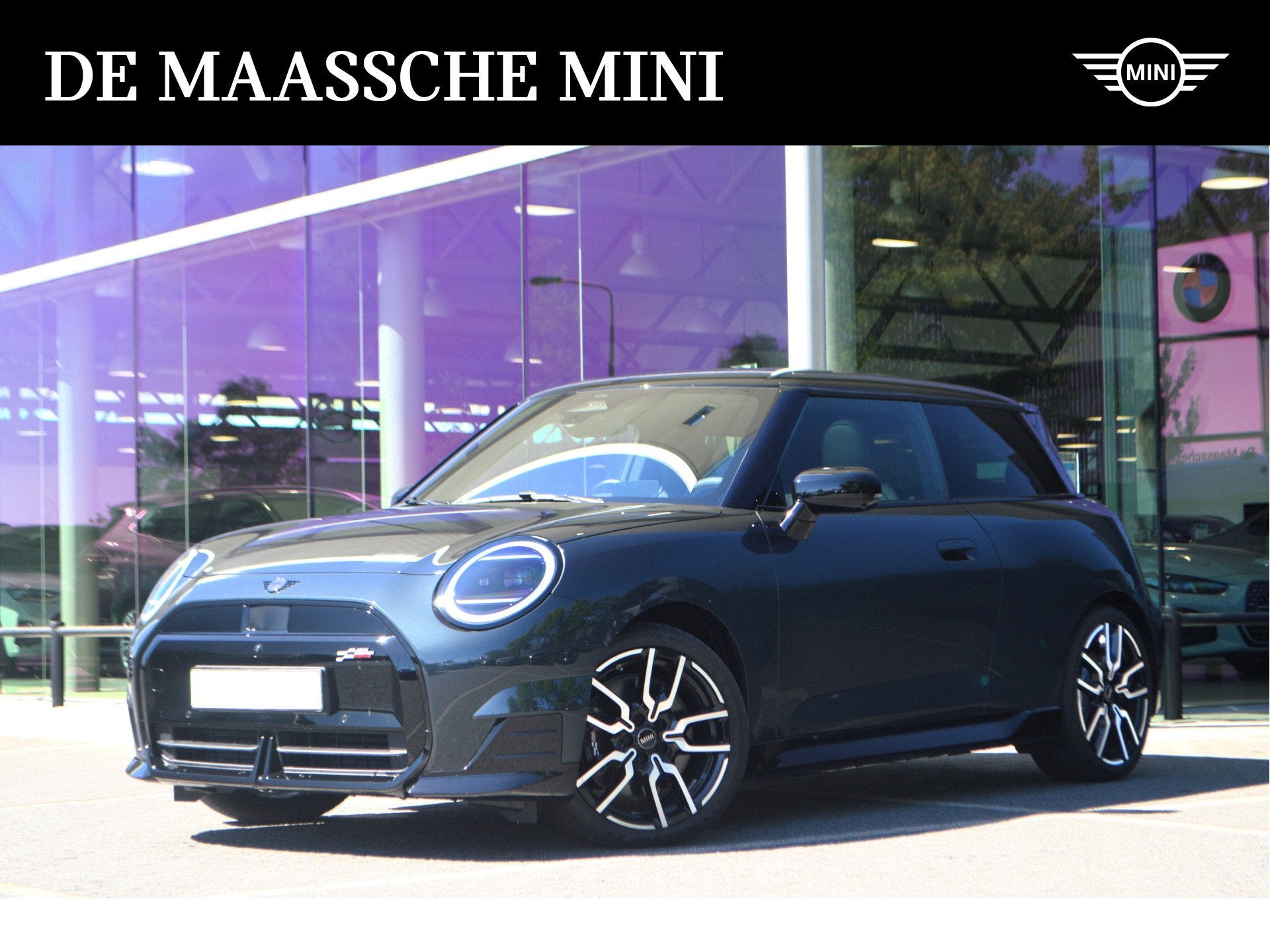 MINI Hatchback Cooper SE / John Cooper Works / Pakket XL / 1