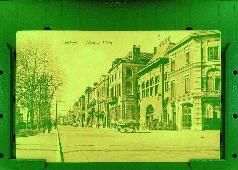 Arnhem: Nieuwe Plein, Ophalen of Verzenden, 1920 tot 1940, Gelopen, Gelderland