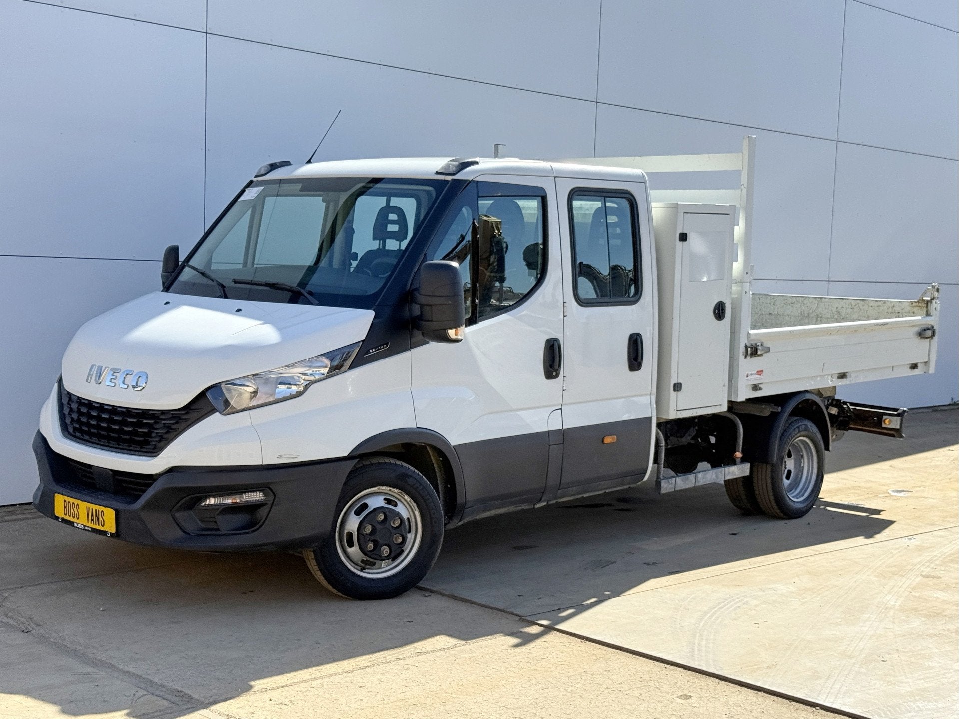 Iveco Daily 35C14 2.3 Kipper Dubbele Cabine Dubbellucht 3,5t, Gebruikt, Zwart, Iveco, Wit