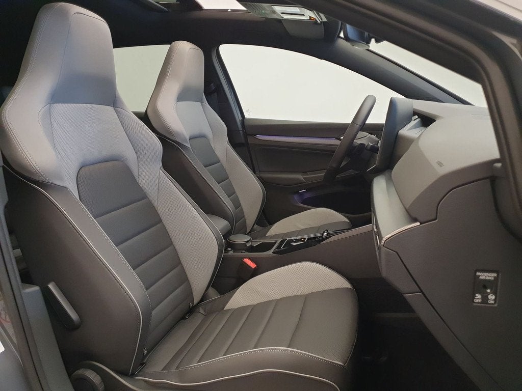 Volkswagen Golf GTE 1.5 eHybrid 272pk DSG/AUT Leder, Pano, W, Auto's, Volkswagen, 12 maanden, 77 km/l, Zwart, 4 cilinders