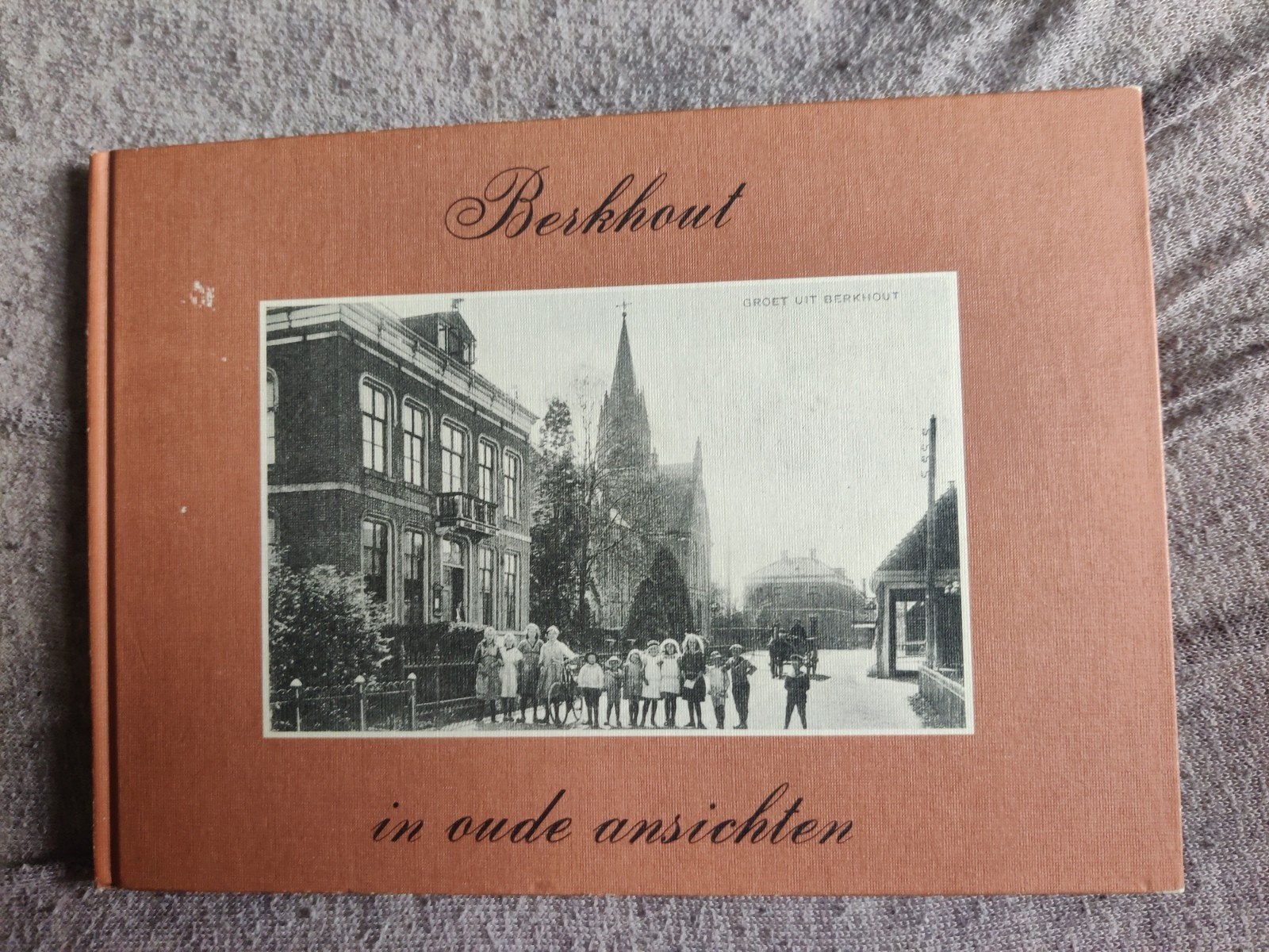 Berkhout in oude ansichten - J. Blokker Wzn. en P. Roos, Boeken, Ophalen, 20e eeuw of later, Zo goed als nieuw, J. Blokker Wzn. en P. Roos