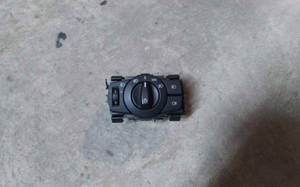 LICHTSCHAKELAAR BMW 1 SERIE E87, Auto-onderdelen, Niet ingevuld, Gebruikt, Niet ingevuld, Ophalen of Verzenden