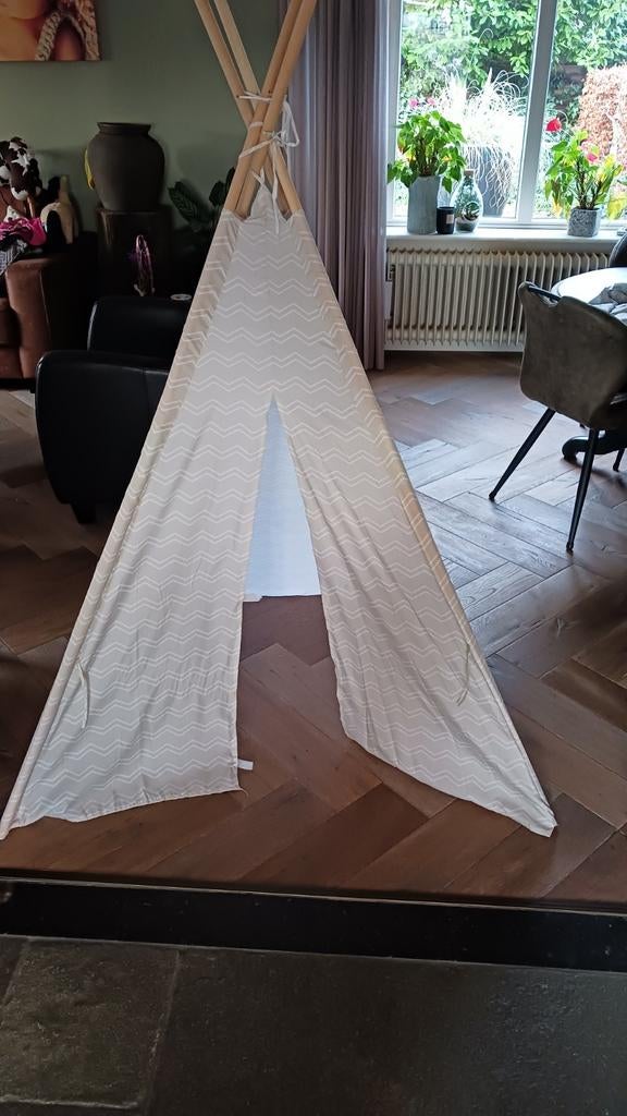 Speeltent wigwam, Ophalen