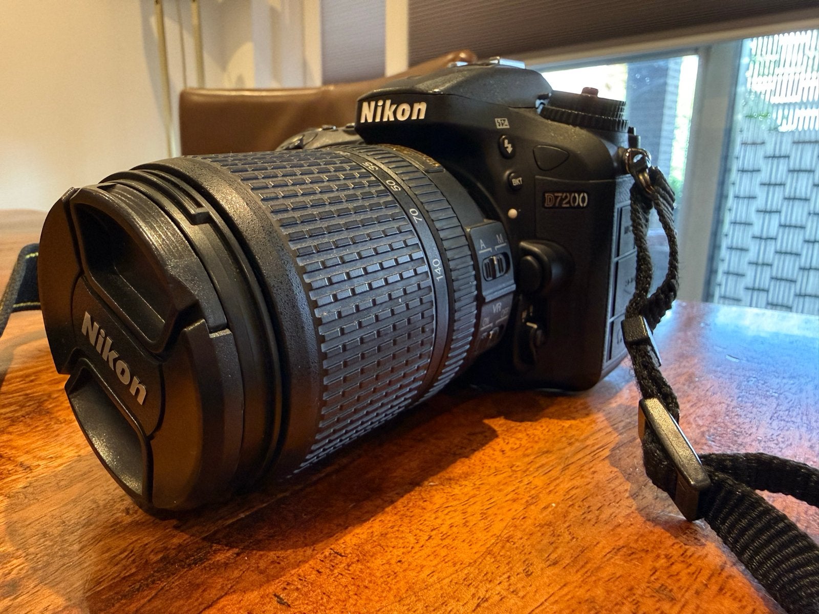 Nikon D7200 spiegelreflexcamera met 18-140mm lens, Ophalen, Gebruikt, Spiegelreflex, Beeldstabilisatie