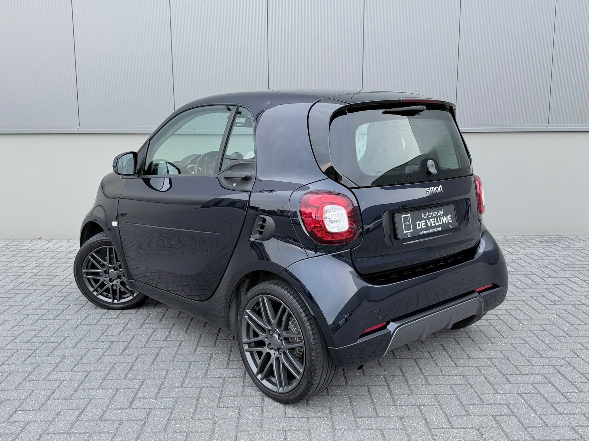 Smart Fortwo 1.0 Prime Brabus Look! Cruise / Stoelverw / Dea, Auto's, Automaat, Dealer onderhouden, Achterwielaandrijving, Gebruikt