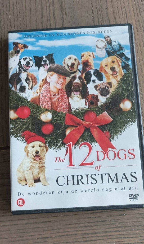 dvd 12 dogs of christmas, Gebruikt, Alle leeftijden, Ophalen of Verzenden, Kerst
