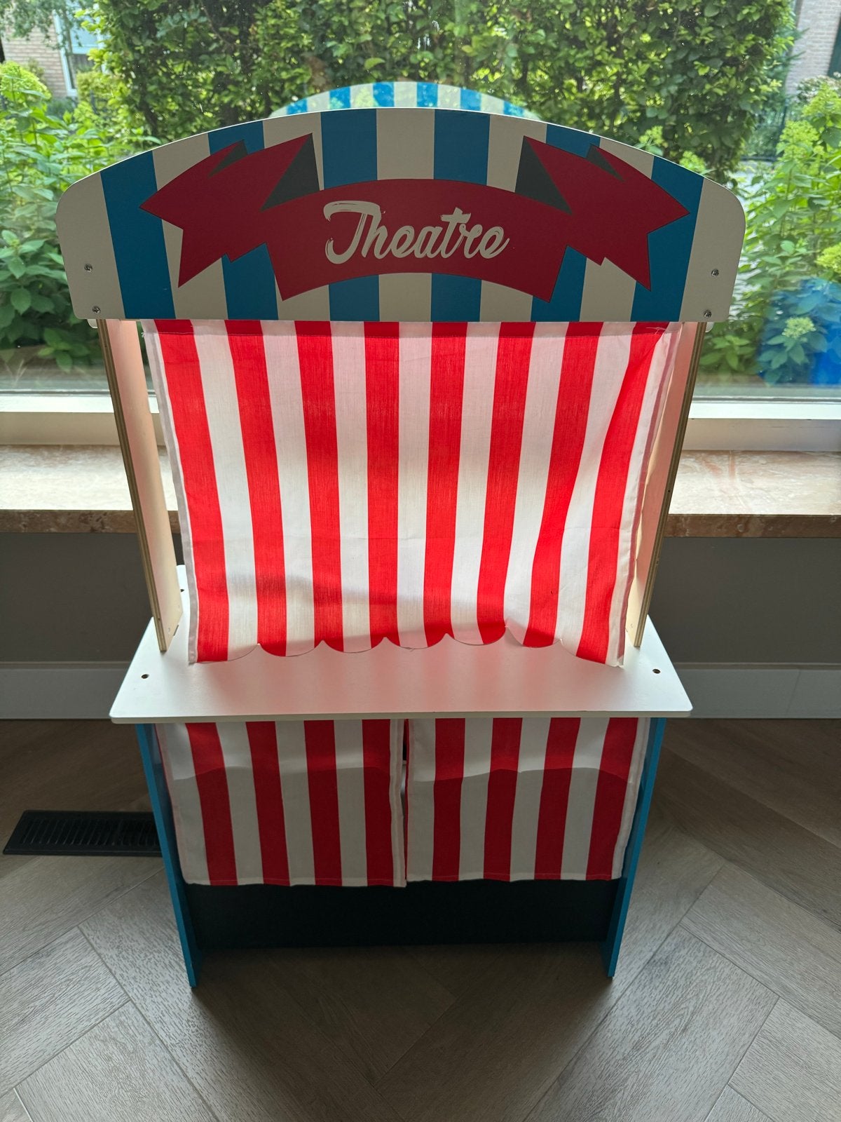 Poppentheater / Winkeltje met handpoppen - Z.g.a.n., Ophalen, Zo goed als nieuw, Overige typen