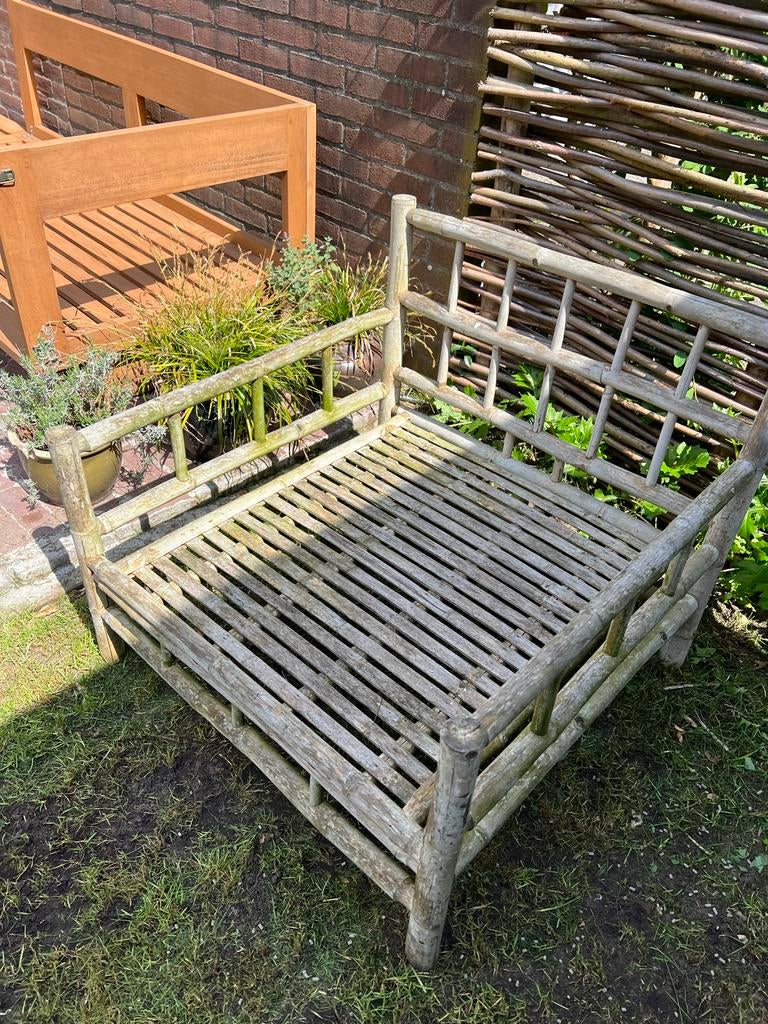 Gratis af te halen: Bamboe stoel met kussen, Tuin en Terras, Ophalen, Gebruikt, Hout