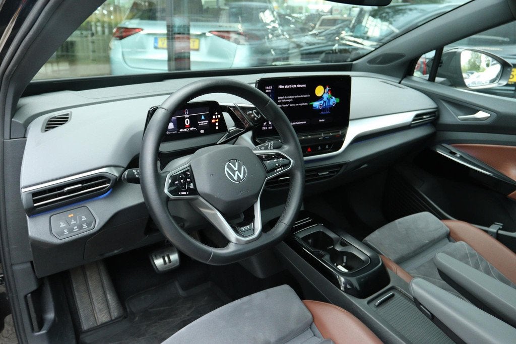 VOLKSWAGEN ID.4 FIRST MAX 77KWH | PANO | HUD | 360 CAMERA |, Auto's, Volkswagen, Automaat, Achterwielaandrijving, Gebruikt, Leder en Stof