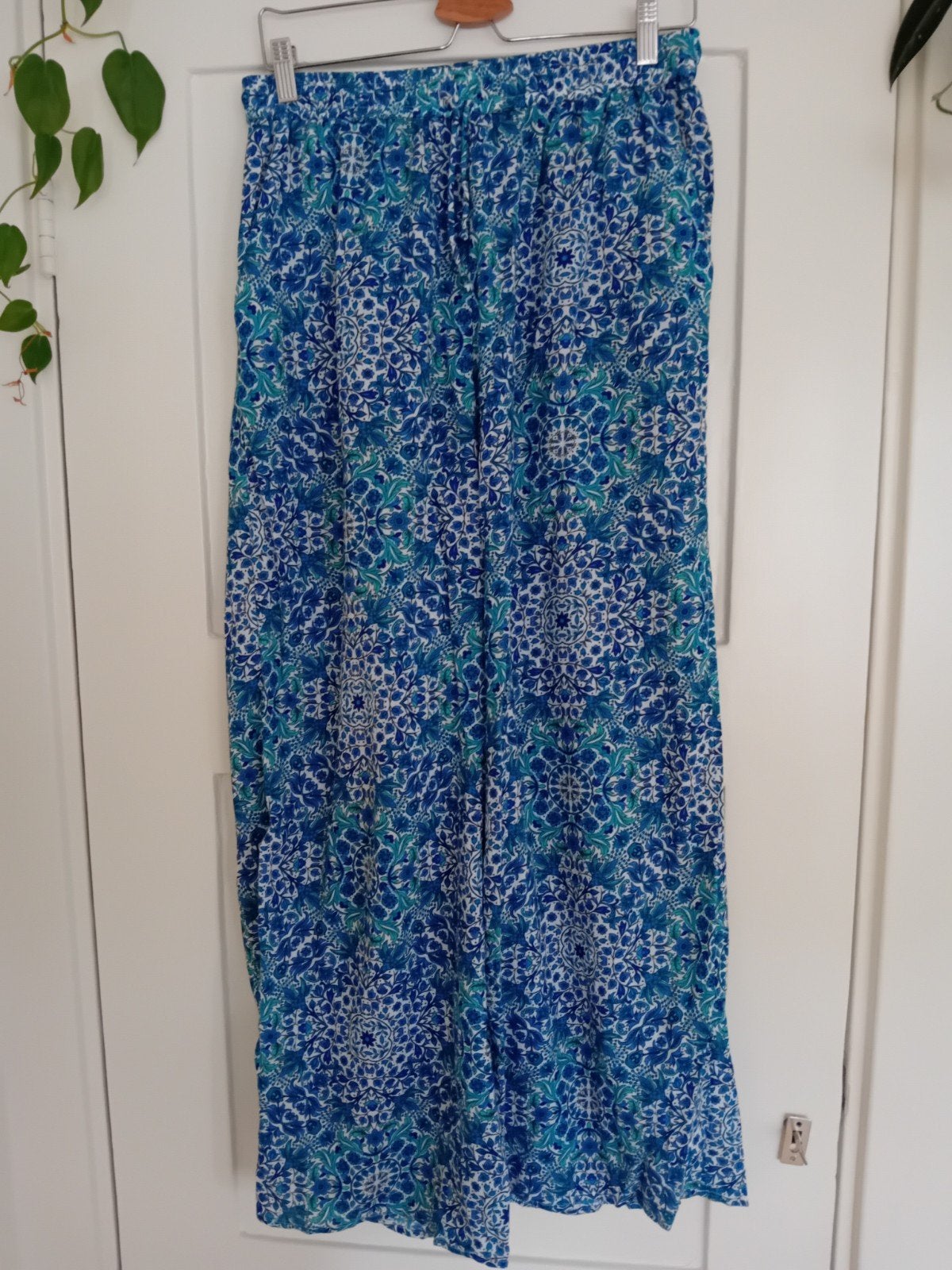 Primark Broek Wijde Pijp Blauw Wit Bloemen Maat S Katoen, Nieuw, Ophalen of Verzenden, Maat 36 (S), Lang