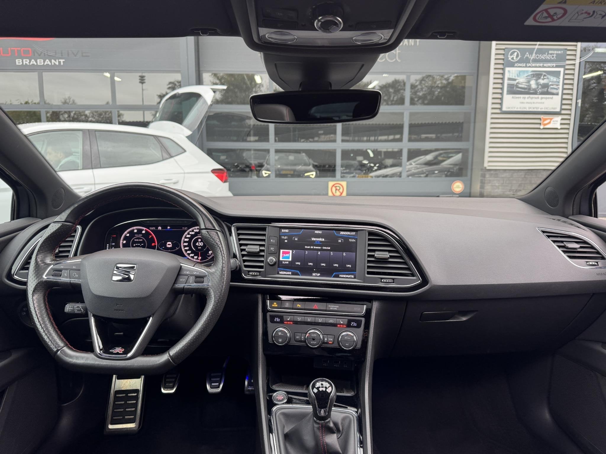 SEAT Leon 1.5 TSI FR Pano | Virtual | CarPlay, Auto's, Voorwielaandrijving, Adaptive Cruise Control, 4 cilinders, 150 pk