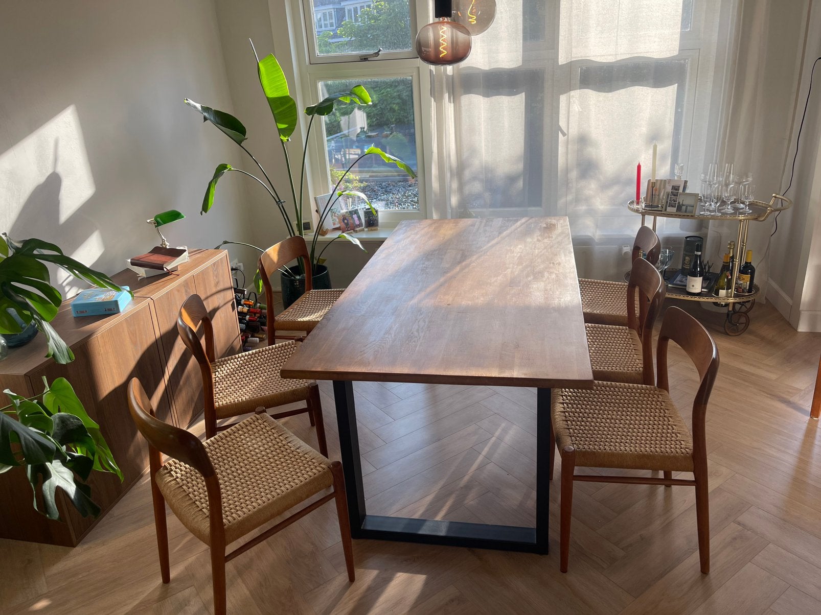 Prachtige Niels Otto Moller model 75 (6 stuks), Ophalen, Zo goed als nieuw, Bruin, Hout