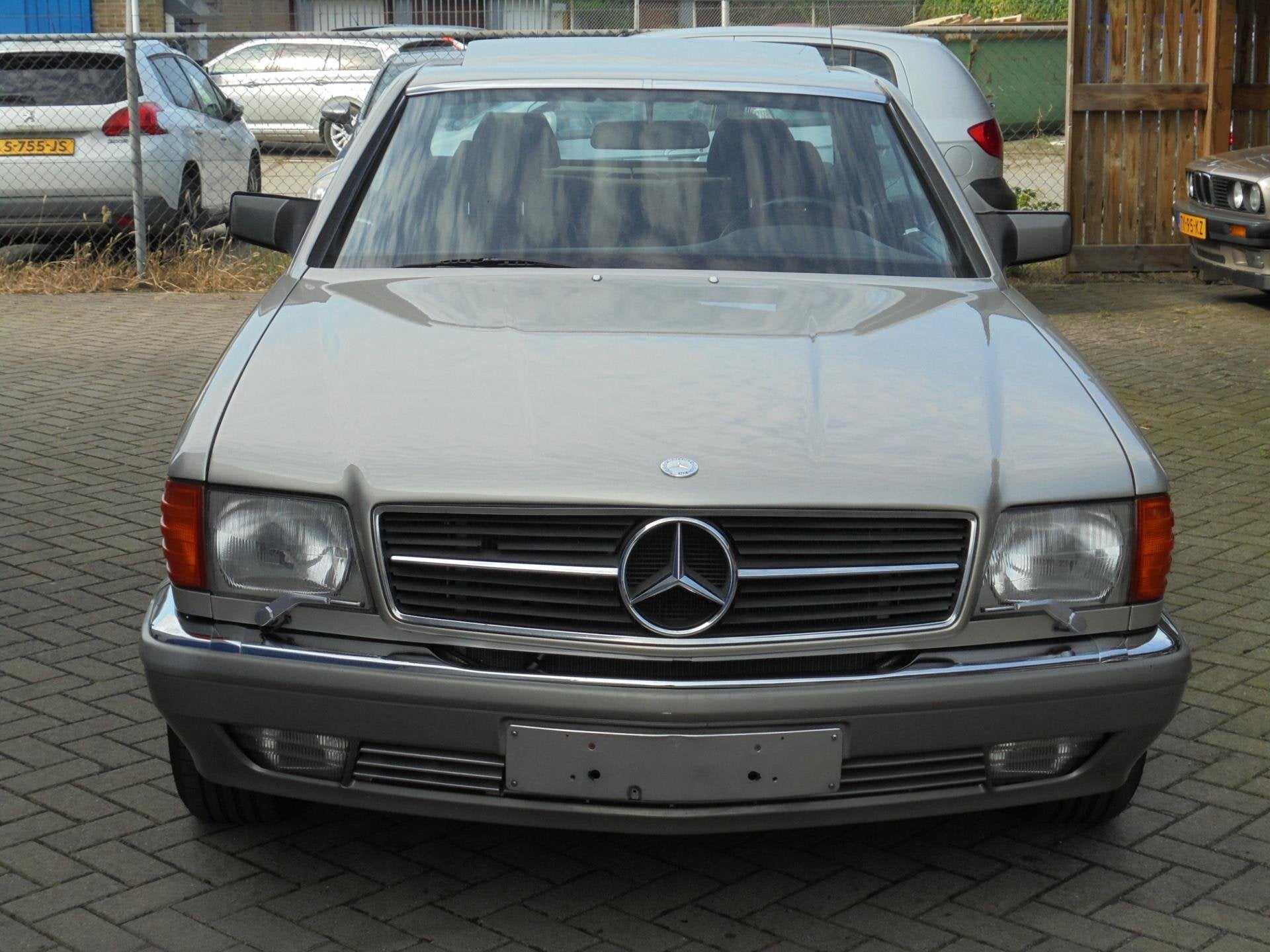 Mercedes-Benz S-klasse 420 SEC W126 coupe, foto 10