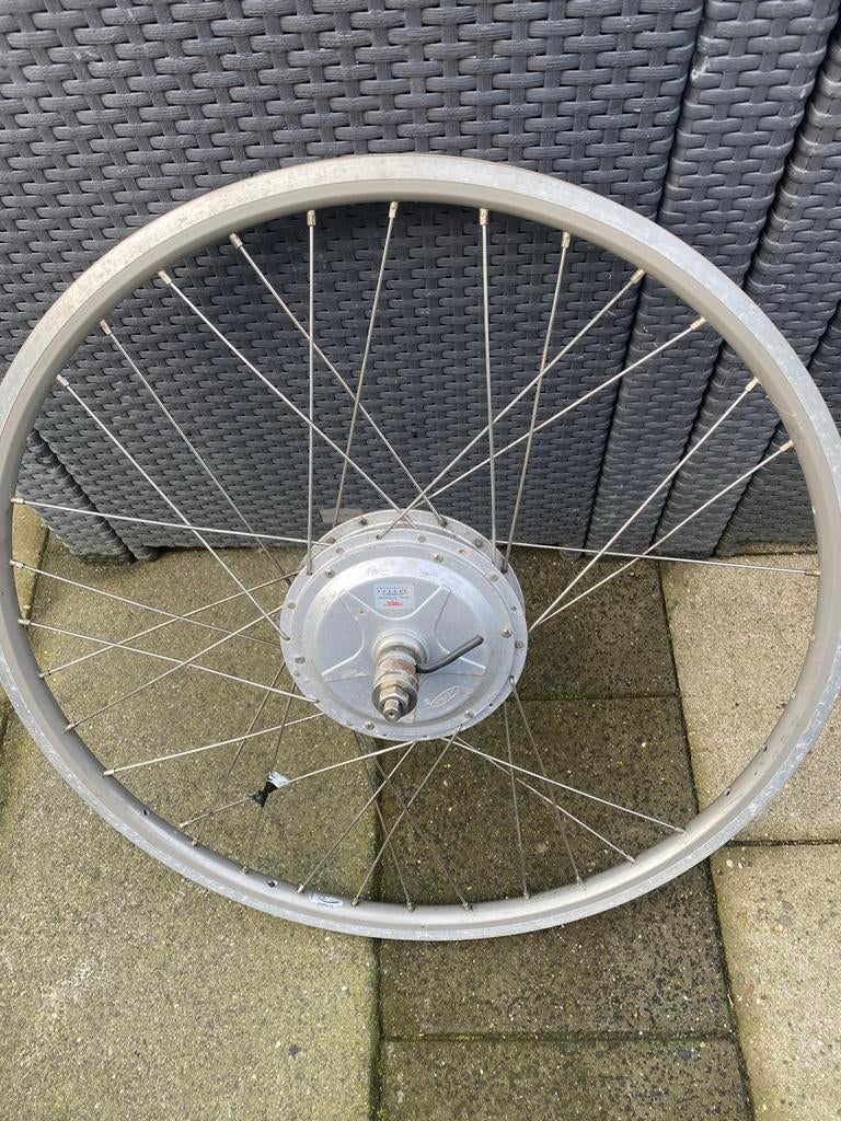 Voorwiel met motor voor elektrische fiets, Ophalen of Verzenden, Zo goed als nieuw, Aluminium, Elektrische fiets