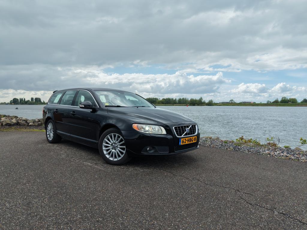 Volvo V70 2.5 T 147KW 2008, youngtimer, nieuwe koppeling, Auto's, Voorwielaandrijving, 1800 kg, Stationwagon, Particulier