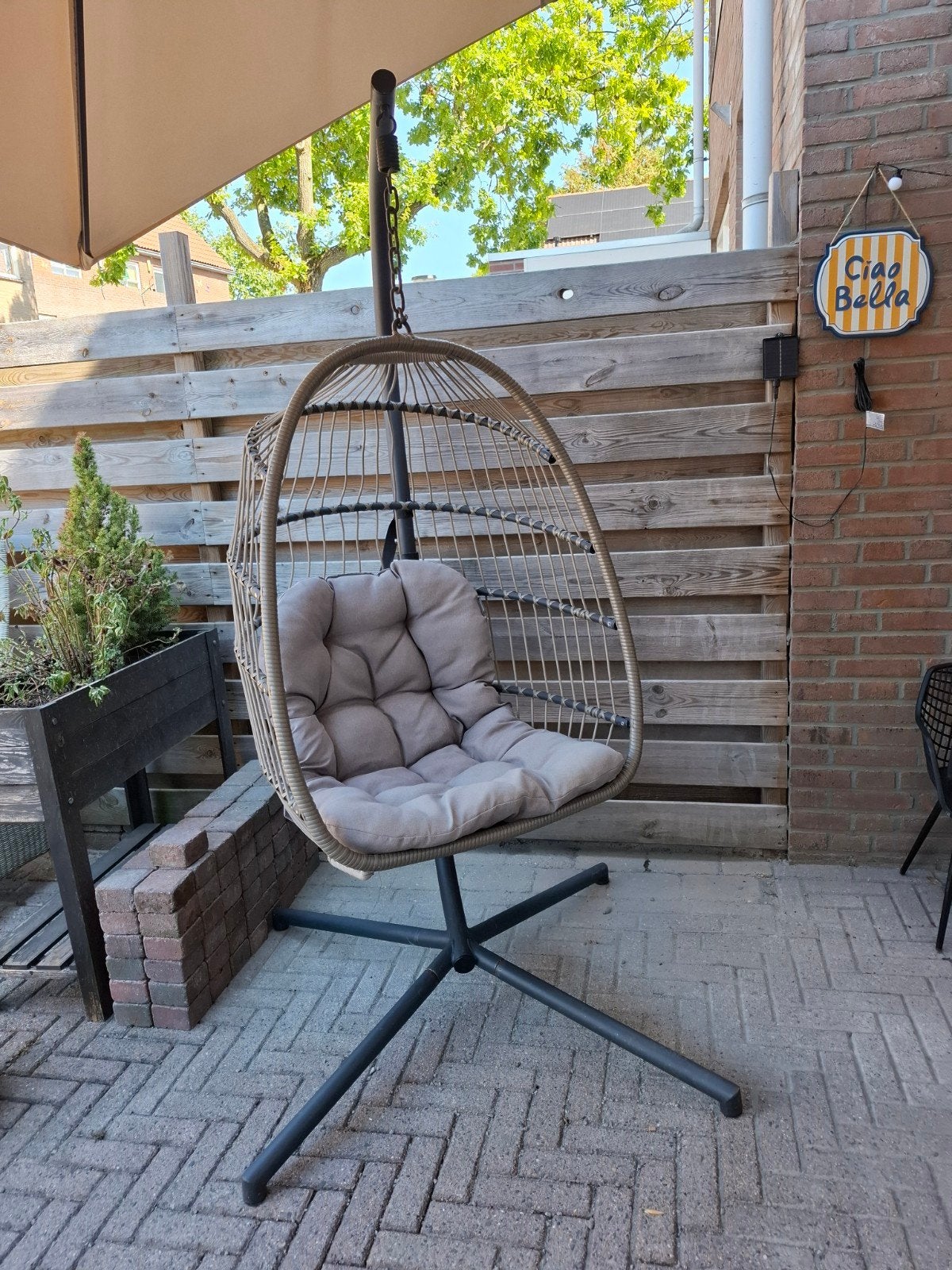 Comfortabele Wicker Hangstoel met Kussen (intratuin), Ophalen, Gebruikt, Wicker