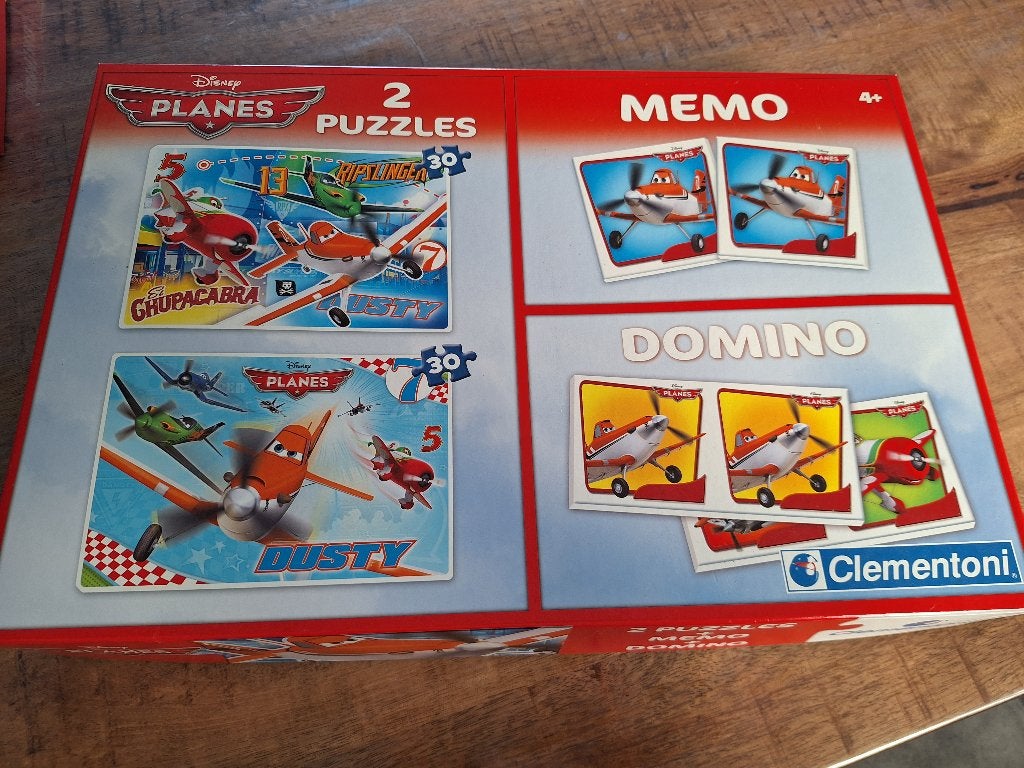 Disney planes 4 in 1 (puzzels,memo,domino), Ophalen of Verzenden, 10 tot 50 stukjes, Gebruikt, 4 tot 6 jaar