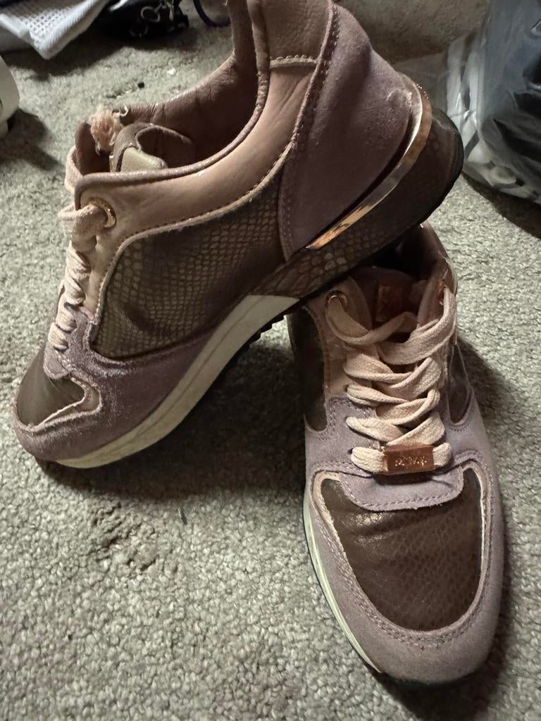 Mexx gympies, Ophalen of Verzenden, Zo goed als nieuw, Sneakers of Gympen