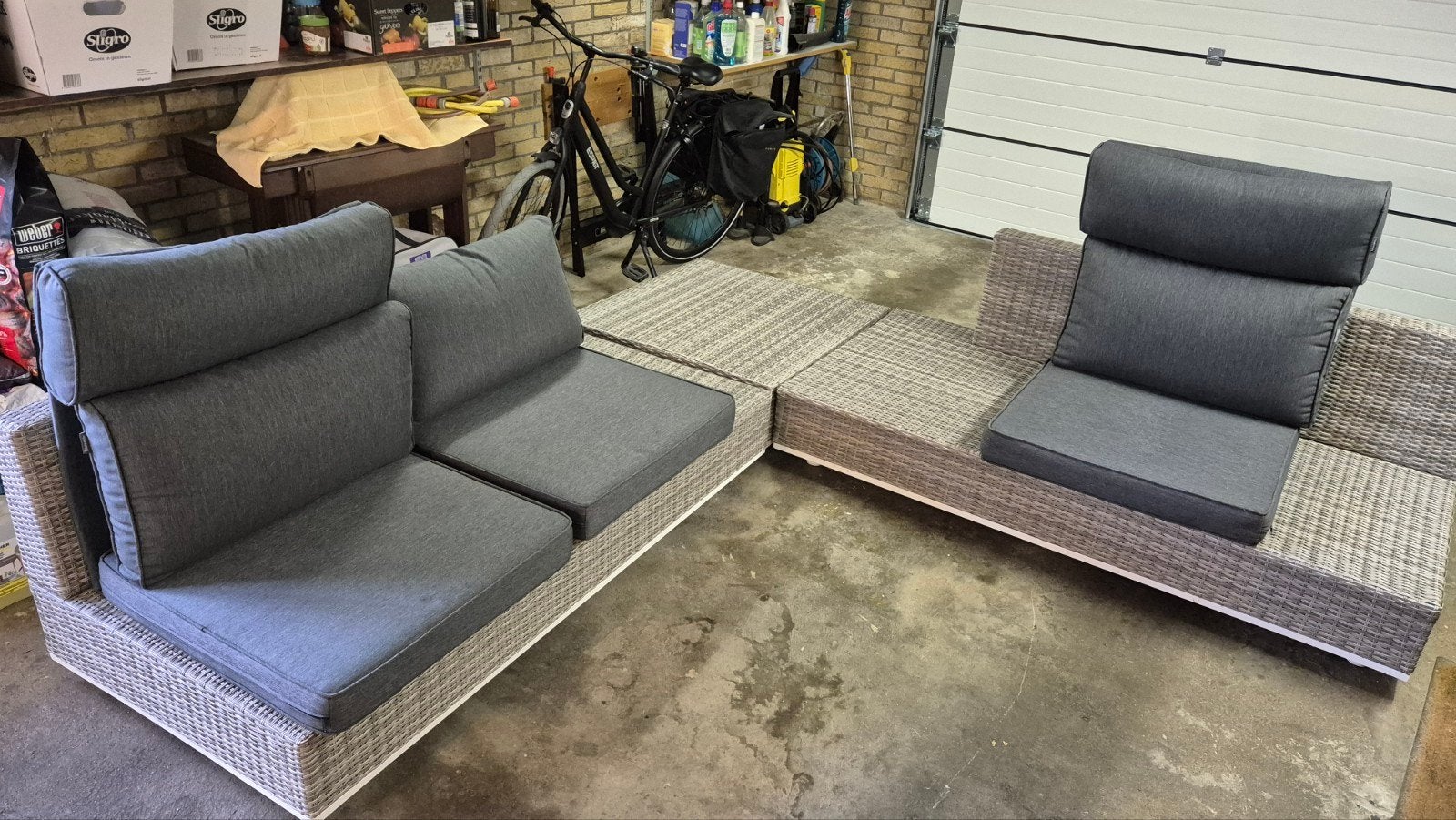 Grote Intratuin loungeset met hocker en glasplaat, Tuin en Terras, Ophalen
