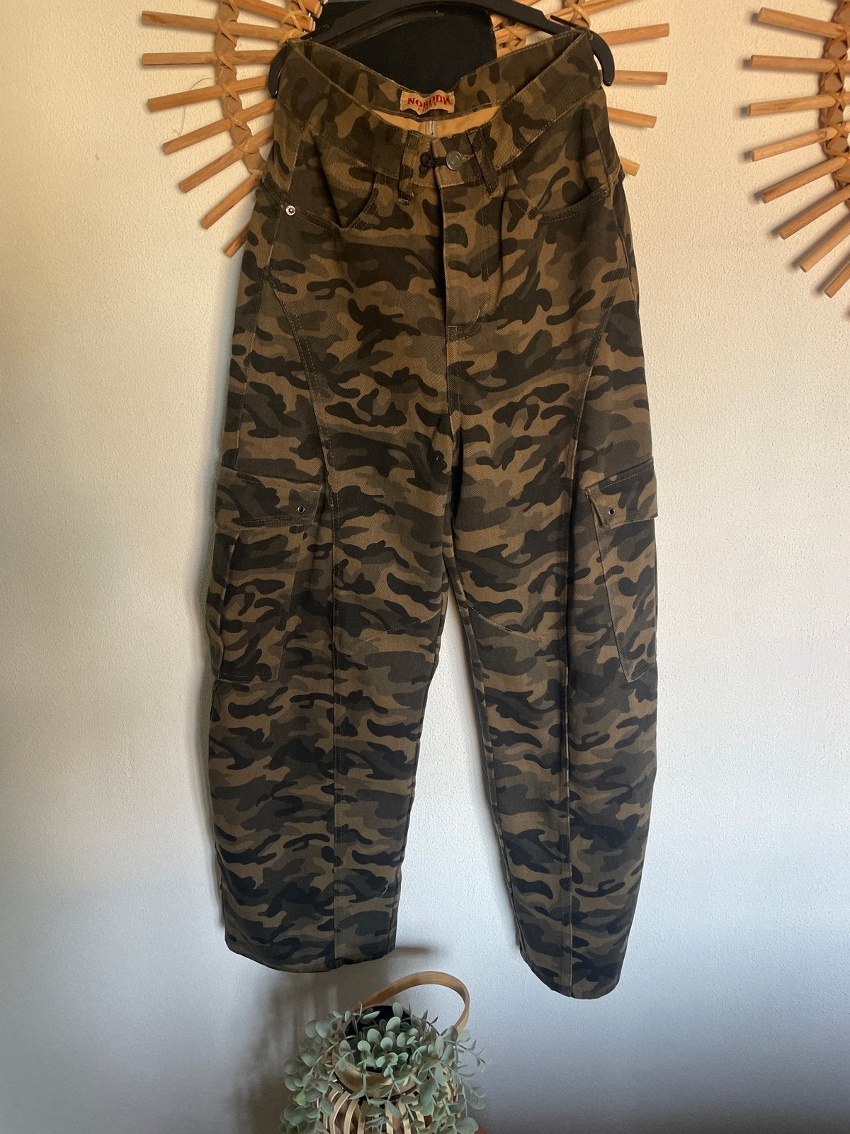 Camo Cargo Broek - Comfortabel & Stijlvol xs, Kleding | Dames, Maat 38/40 (M), Meerkleurig, Ophalen of Verzenden, Zo goed als nieuw