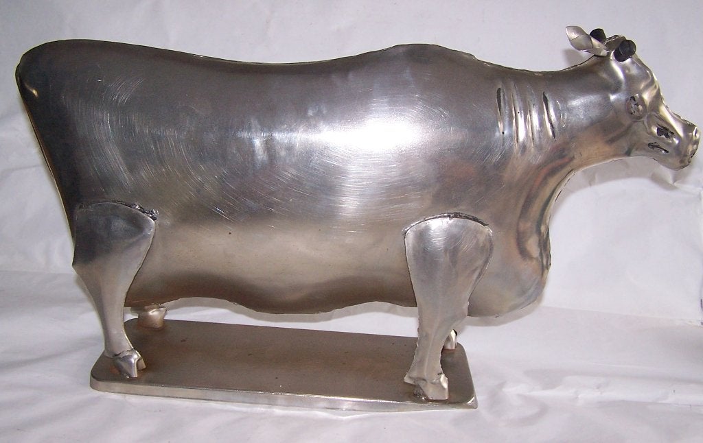 Unieke grote metalen stier sculptuur, modern design. 47x27cm, Zilver, Ophalen of Verzenden, Zoogdier, 20 - 50 cm