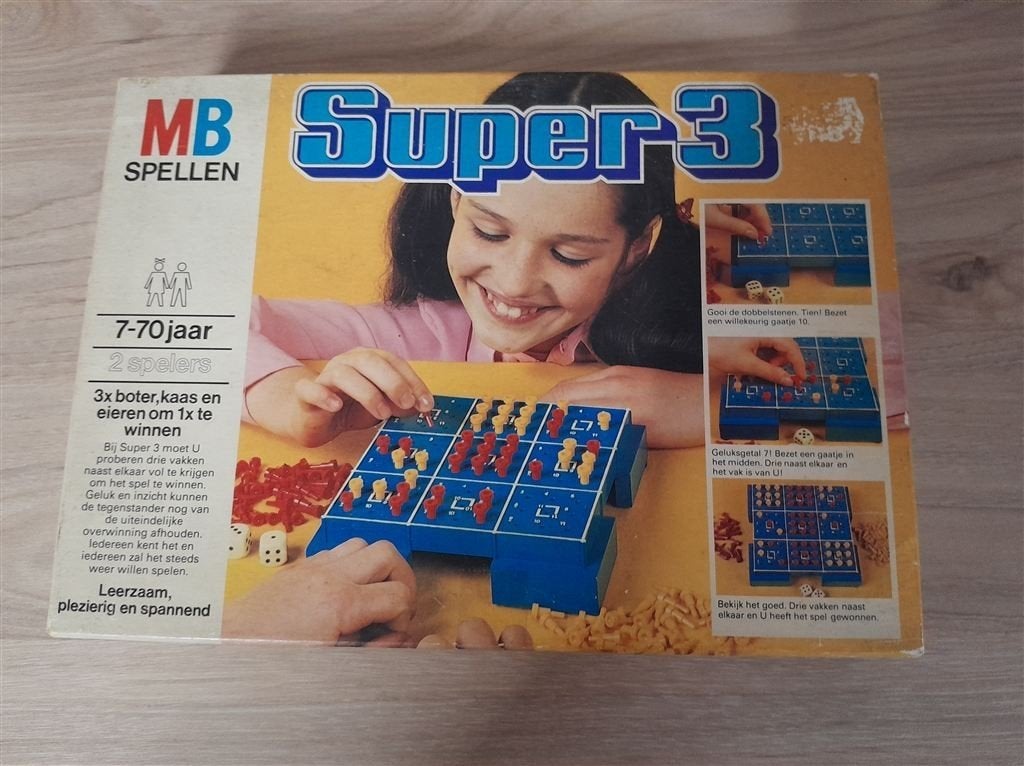 Super 3 - s1764, Hobby en Vrije tijd, Gezelschapsspellen | Bordspellen, Verzenden, Zo goed als nieuw