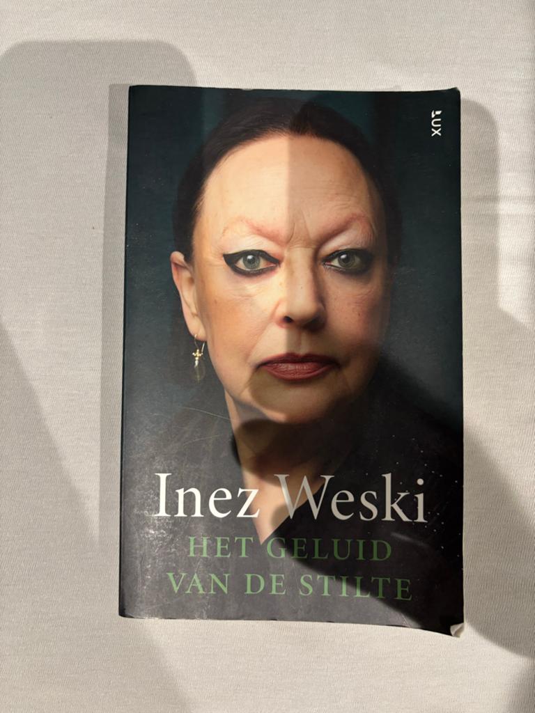 Inez Weski - Het Geluid van de Stilte, Boeken, Ophalen of Verzenden, Gelezen, Overige