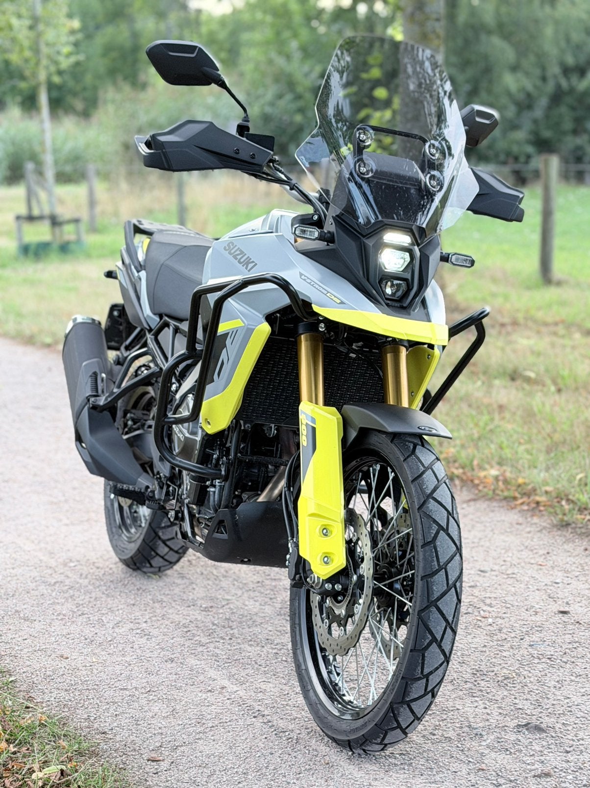 Suzuki V-strom 800 DE 2024 | 604 km | nieuwprijs 13.450,-, 2 cilinders, Traction Control, Motorrijbewijs A, Particulier