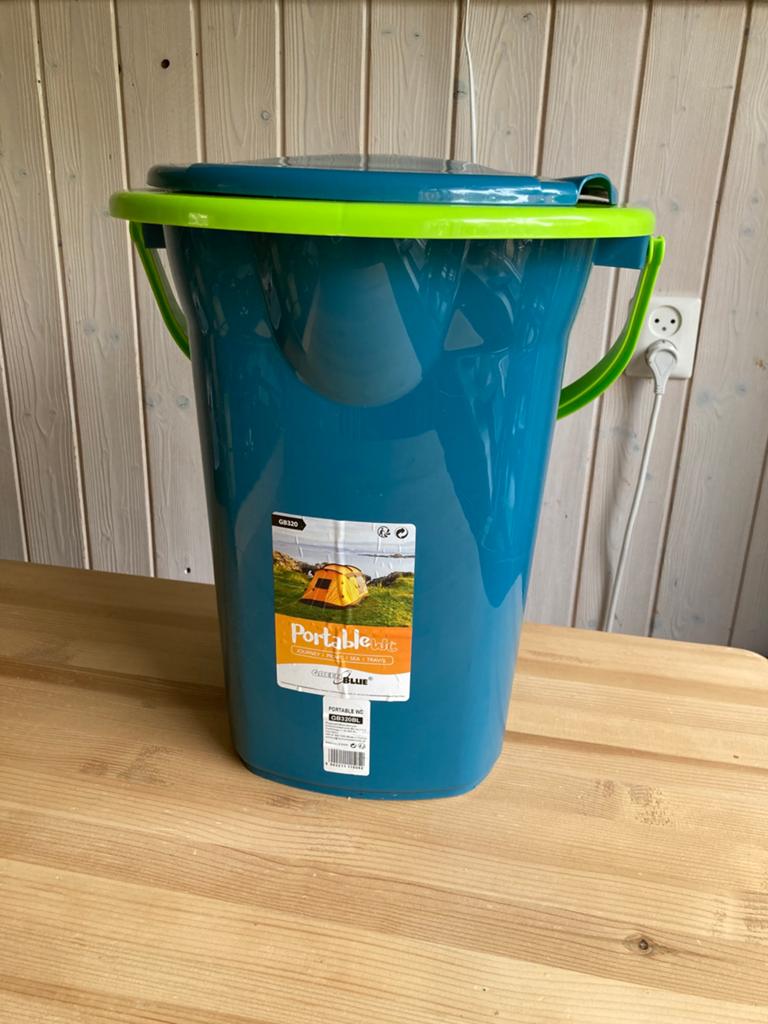 Toiletemmer, Ophalen of Verzenden, Zo goed als nieuw, Kunststof, Met deksel
