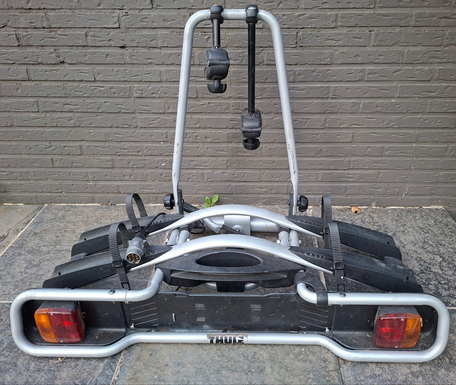 Thule EasyWay 945 Fietsendrager - 2 Fietsen, Kantelbaar, Ophalen, 2 fietsen, Gebruikt, Trekhaakdrager