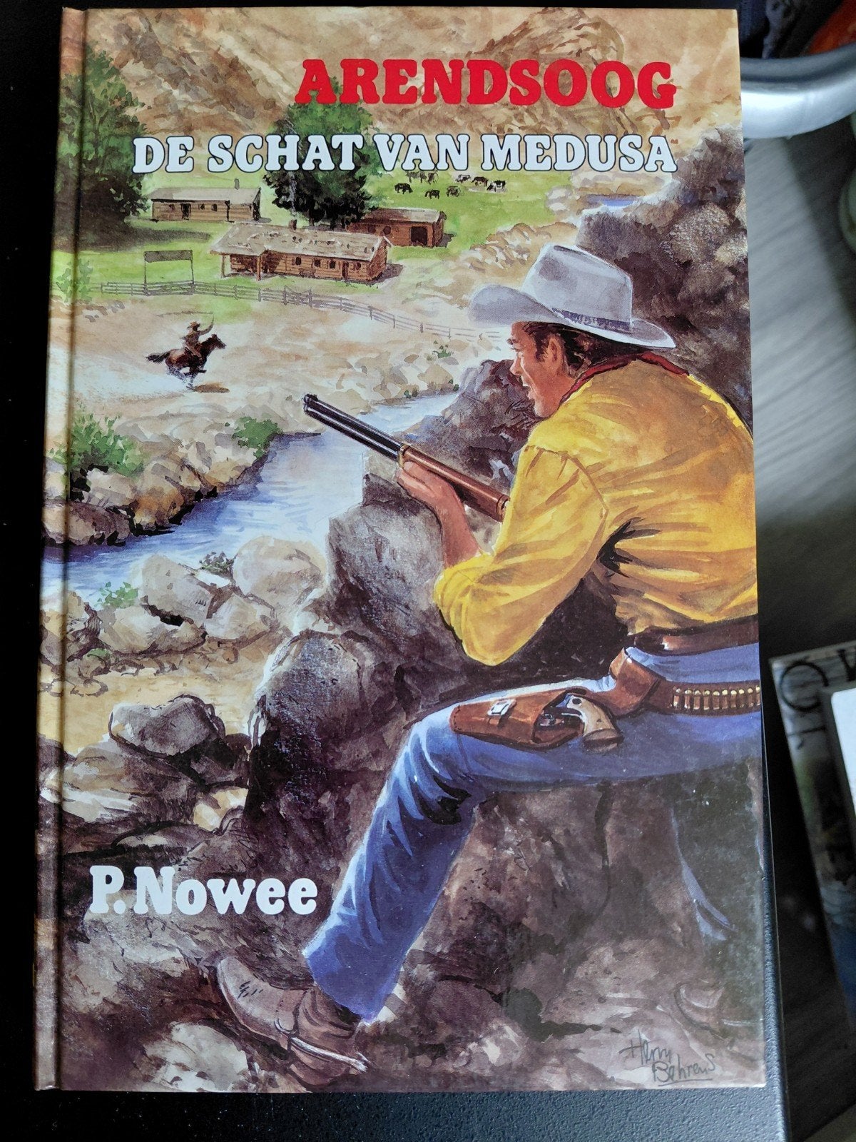 P.Nowee Arendsoog De schat van Medusa nr 59, Ophalen of Verzenden, Gelezen