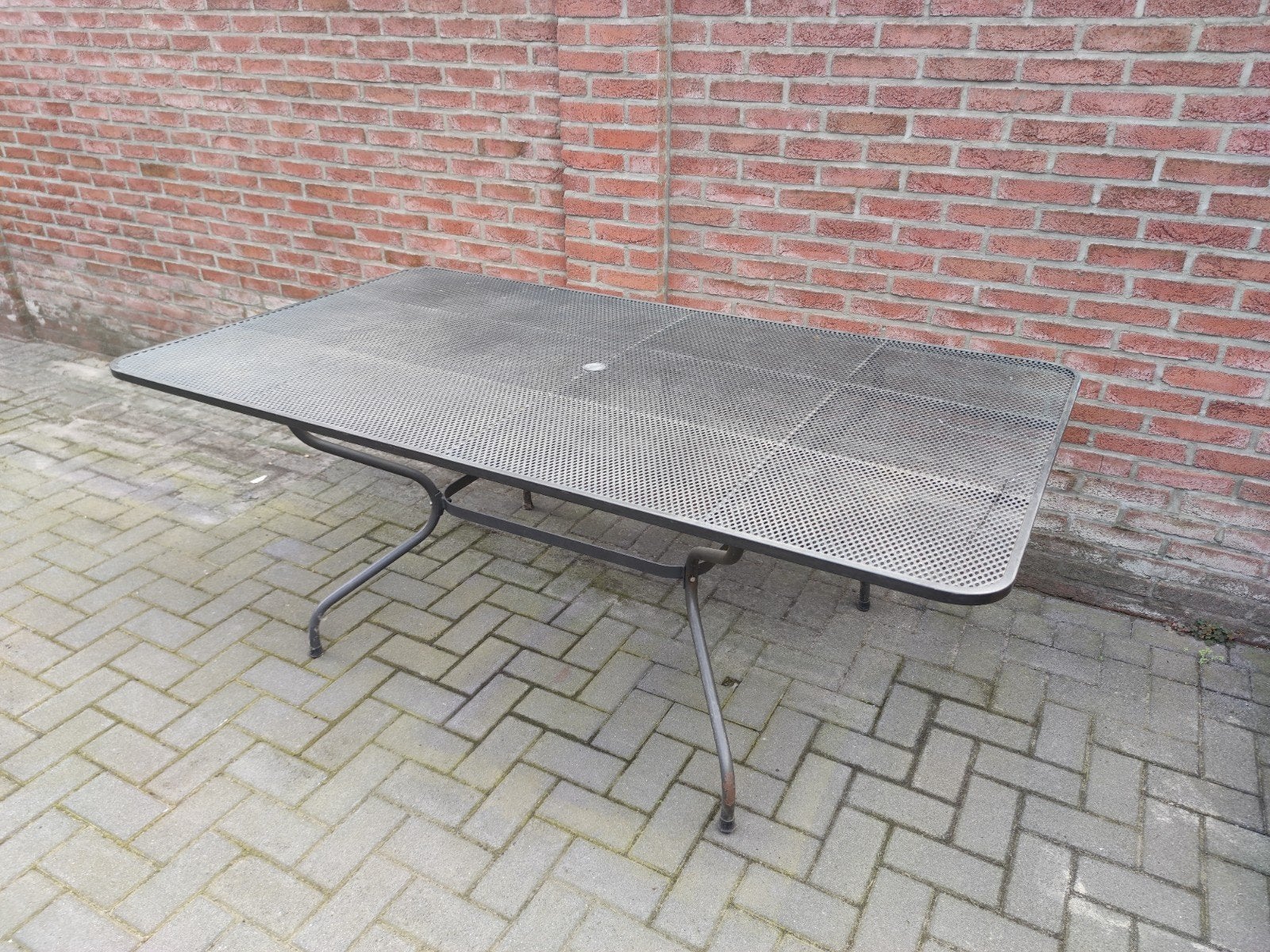 Grote metalen tuintafel 190x150 cm voor 6 personen, Tuin en Terras, Tuintafels, Ophalen, Gebruikt, Rechthoekig, Metaal
