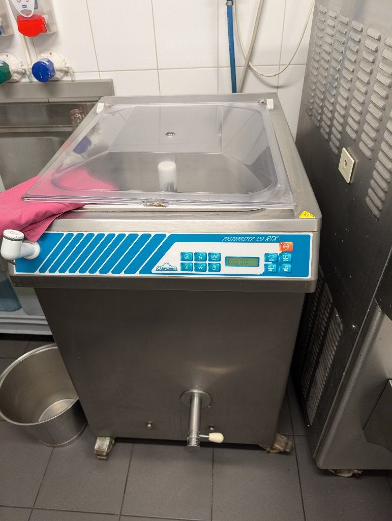 ijssalon inventaris en apparatuur, Ophalen, Gebruikt, Koelen en Vriezen