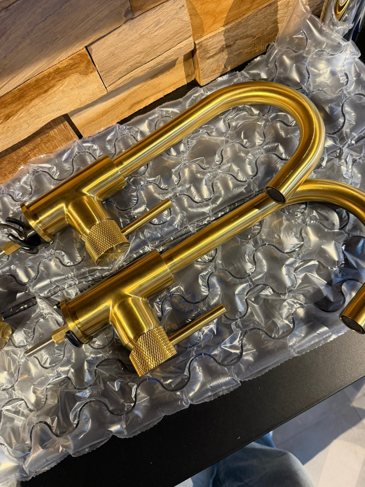 gouden wastafelkranen met afvoerpluggen | 2 sets, Ophalen, Nieuw, Kraan