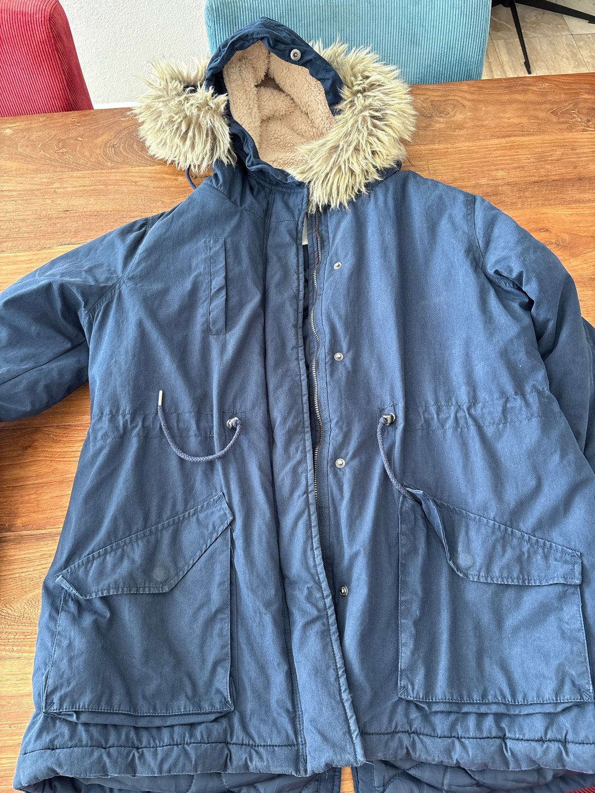 Donkerblauwe winterjas met bontkraag, Kleding | Dames, Ophalen of Verzenden, Gedragen, Maat 46/48 (XL) of groter, Blauw