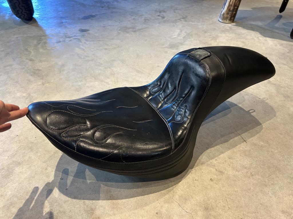 Corbin zadel voor Harley Softail, Ophalen of Verzenden, Gebruikt