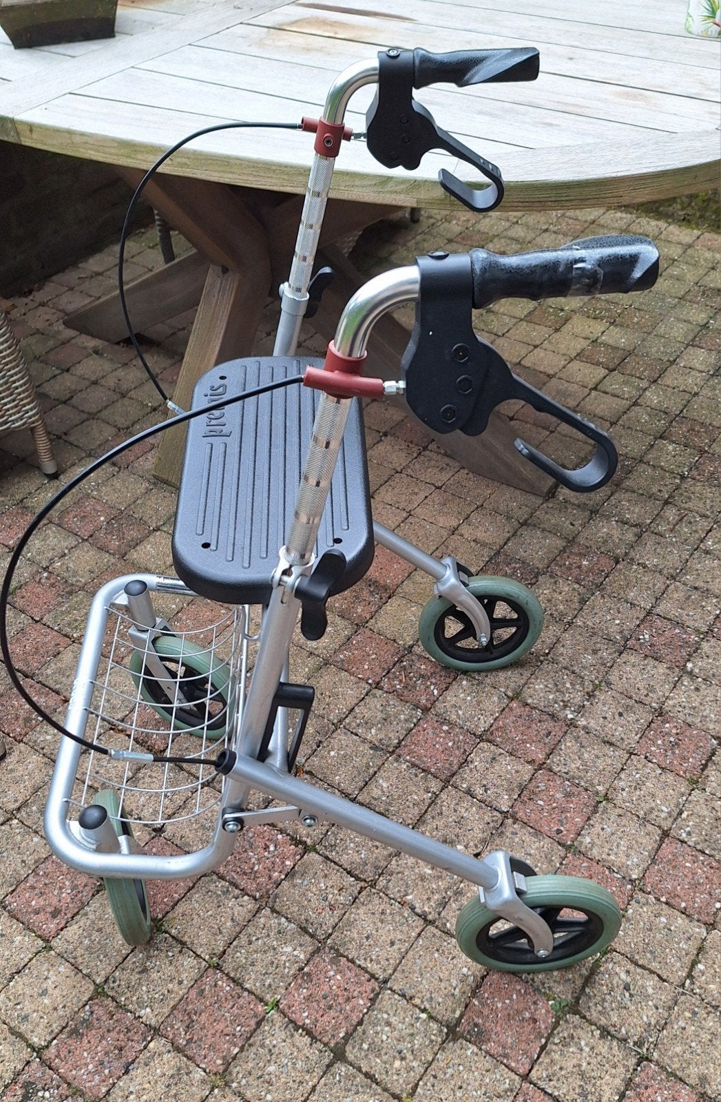 Primitieve Provo rollator, Diversen, Ophalen
