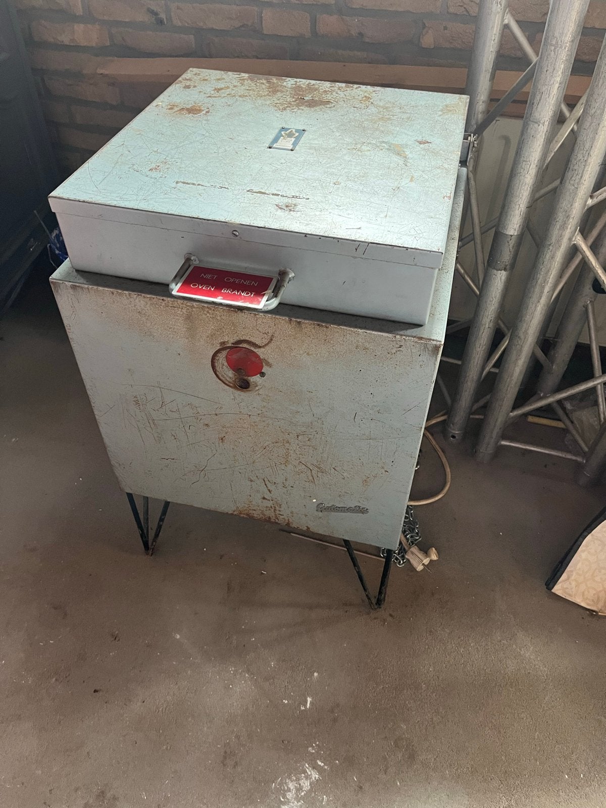 Vingerling keramiek oven v220, Hobby en Vrije tijd, Ophalen, Zo goed als nieuw, Machine, Elektrisch