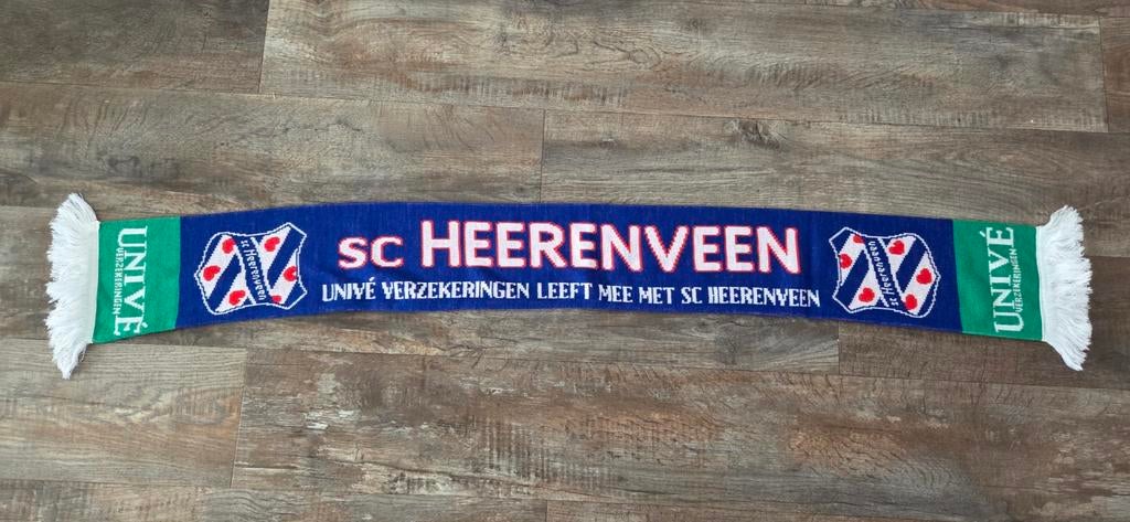 Sjaal SC Heerenveen, Verzamelen, Sportartikelen en Voetbal, Ophalen of Verzenden, Zo goed als nieuw, Overige binnenlandse clubs